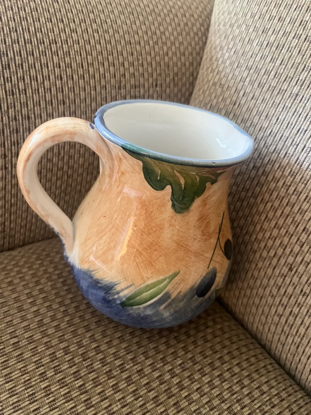 Hand painted pitcher, made in Italy image indicator(5)