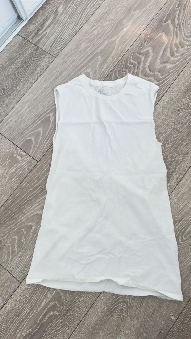 Fruit of the Loom White Tank Top thumbnail