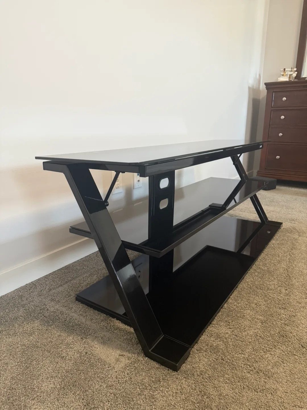 Modern Black Glass TV Stand – Excellent Condition image indicator(2)