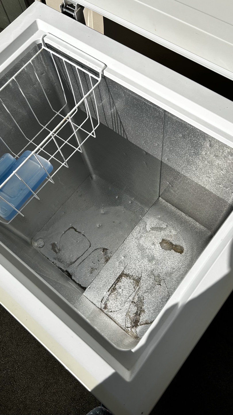 Frigidaire Chest Freezer - photo 2