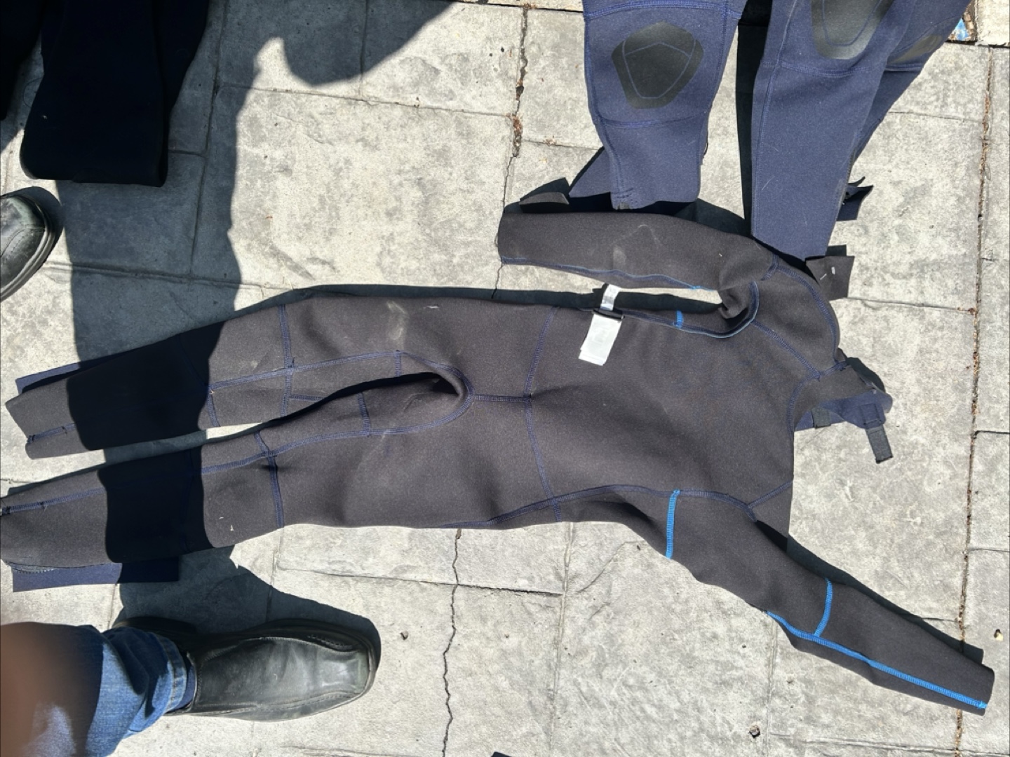 Wetsuit bundle - photo 2