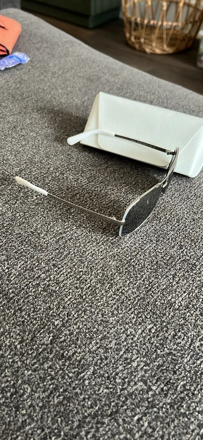 Michael Kors Sunglasses image indicator(2)