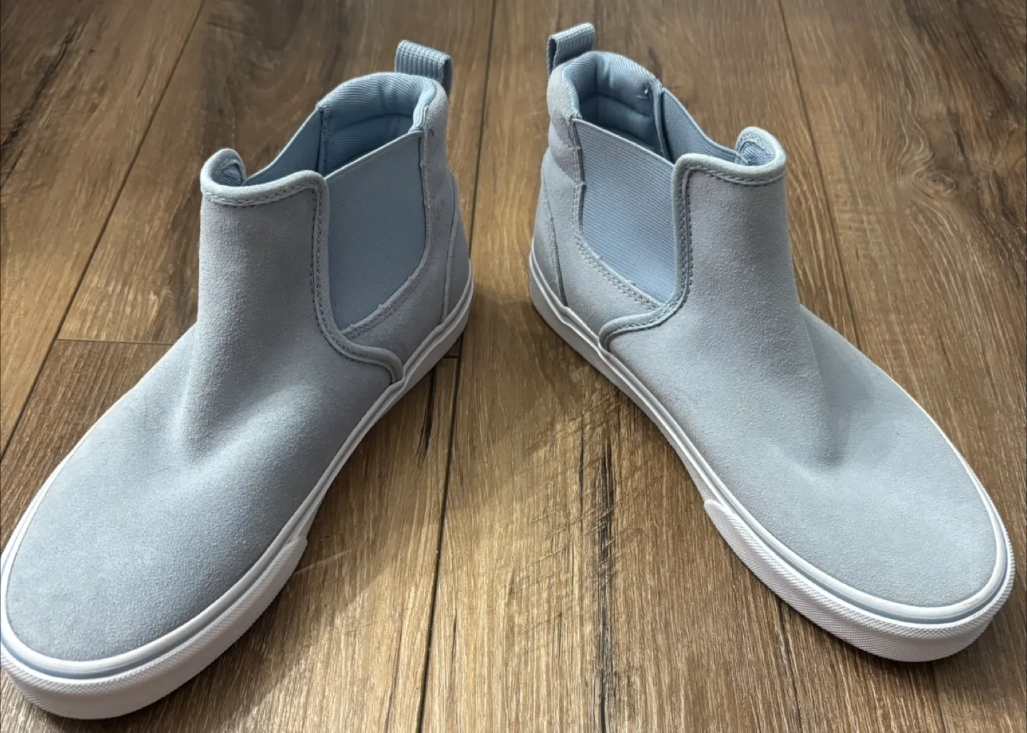 Vans mid blue Fog skate shoes sz US 8 women’s - New No Box image indicator(2)