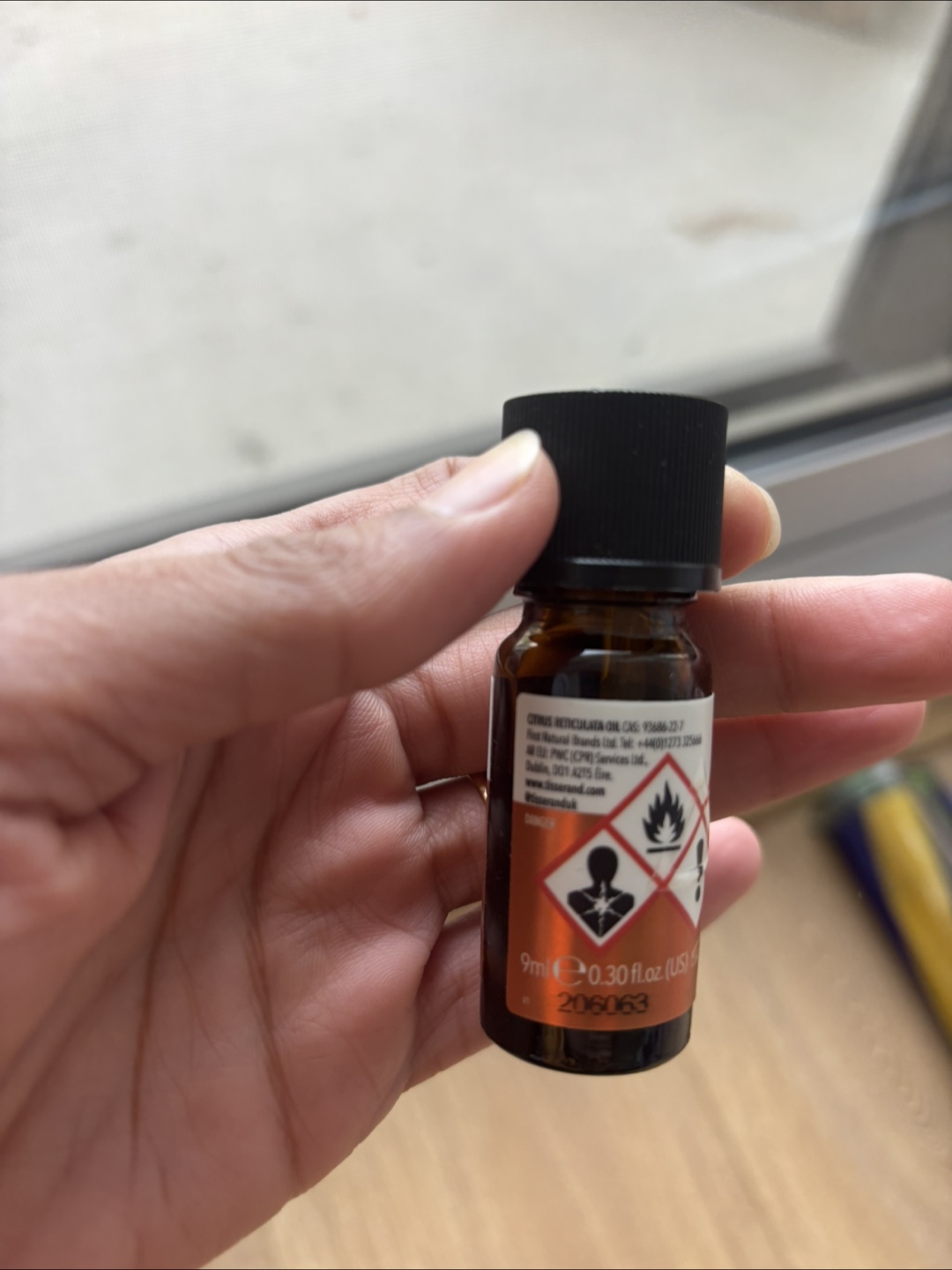 Tisserand Tangerine Essential Oil - photo 2