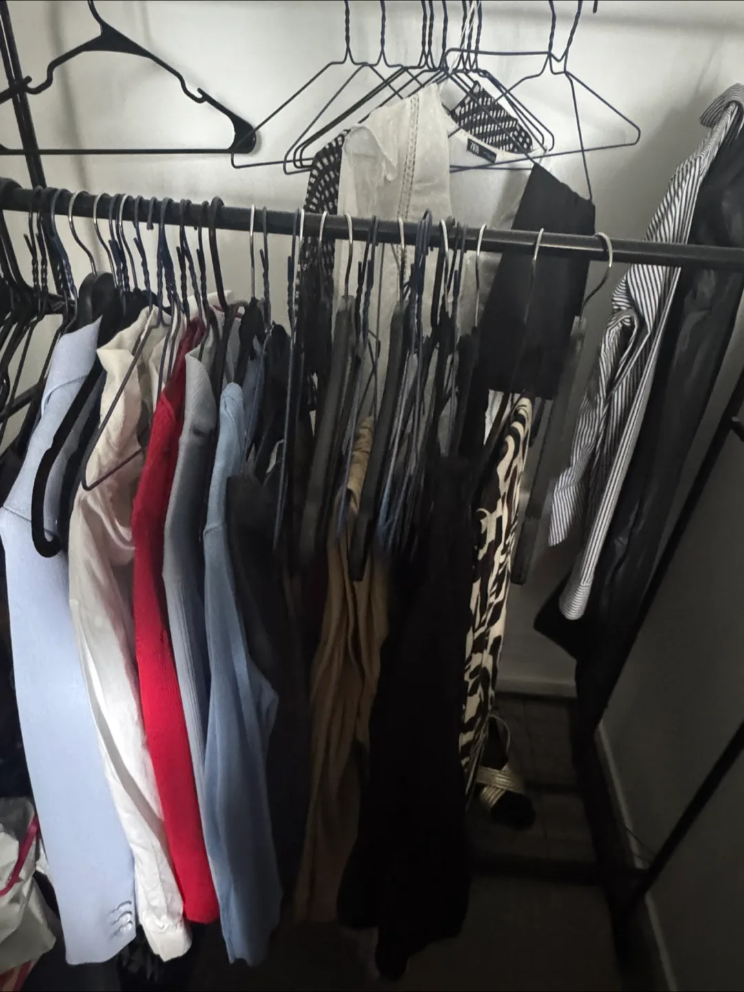 Black Clothes Rack thumbnail