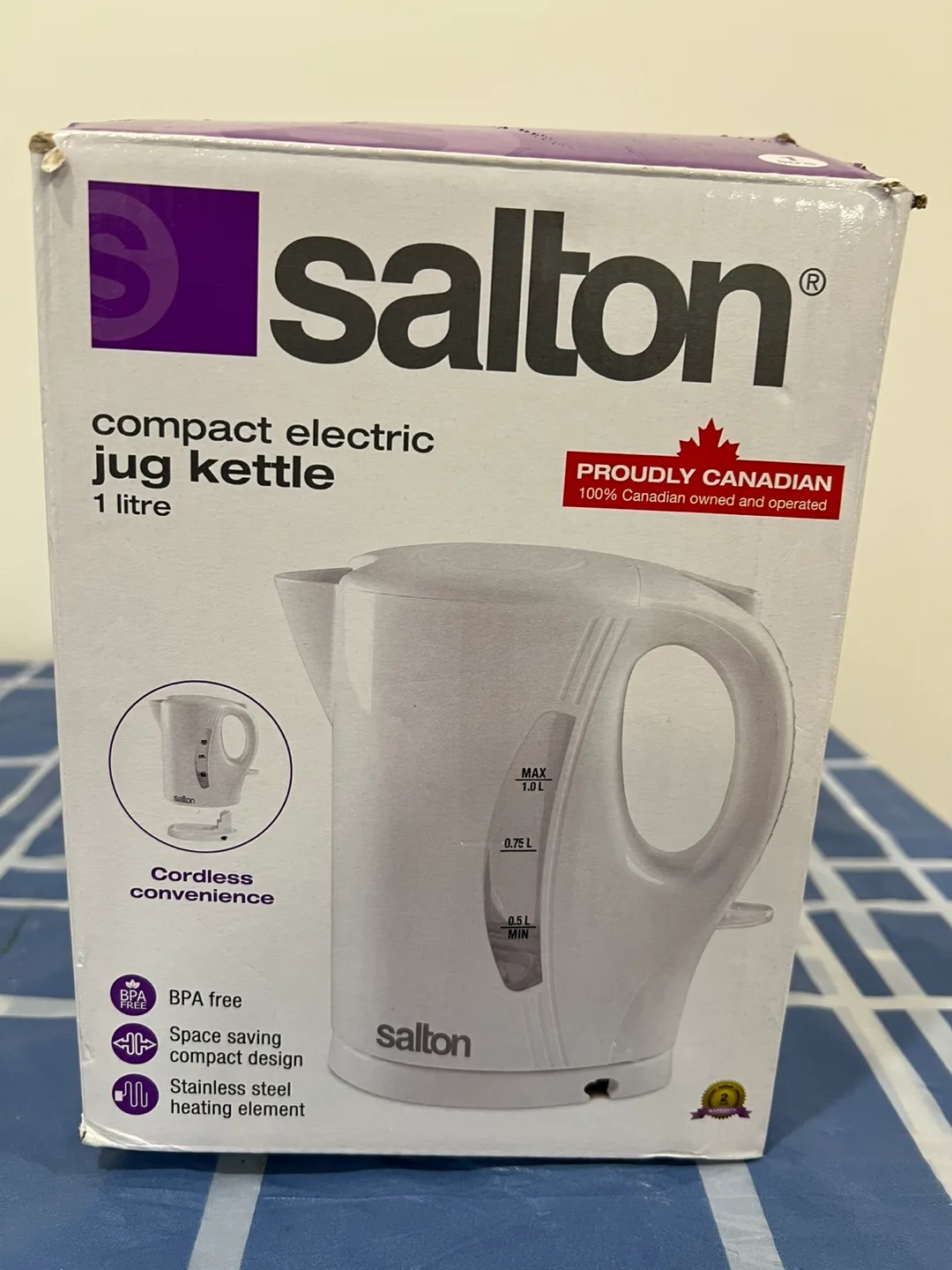Salton Electric Kettle thumbnail