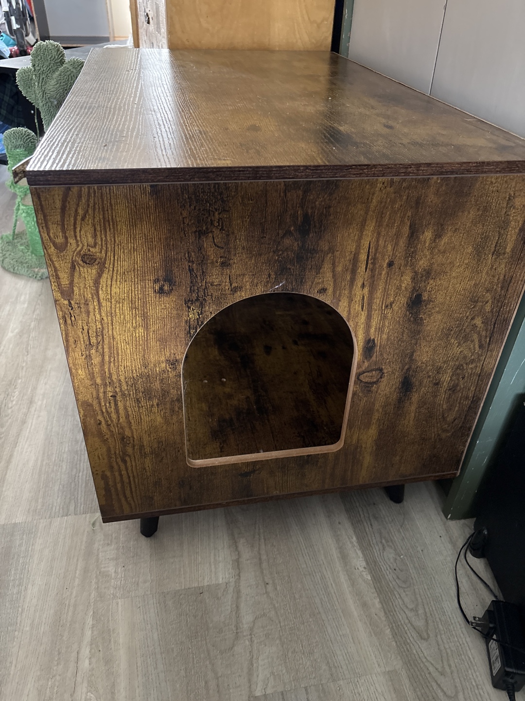 Small TV stand or can be Litterbox enclosure - photo 2