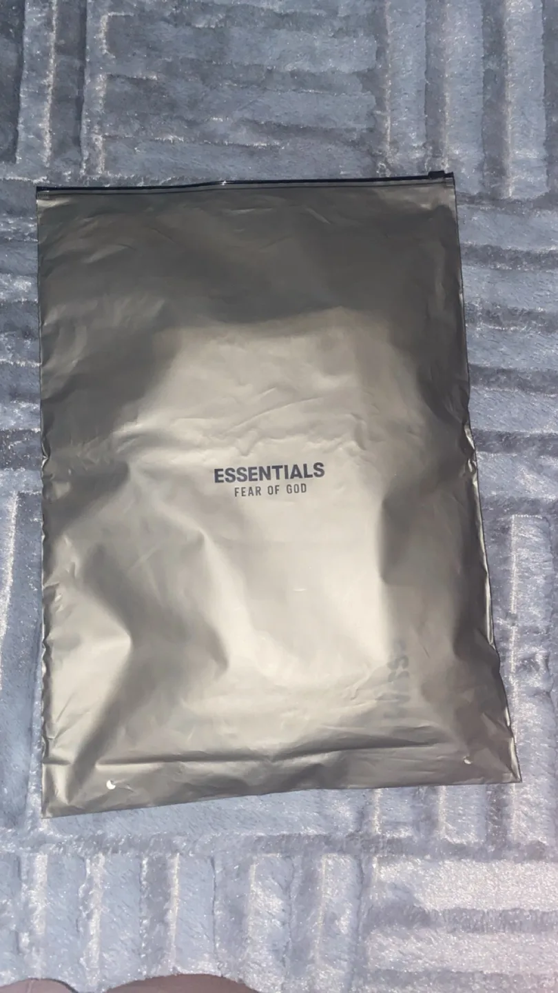 DARK OATMEAL ESSENTIAL TEE image indicator(3)