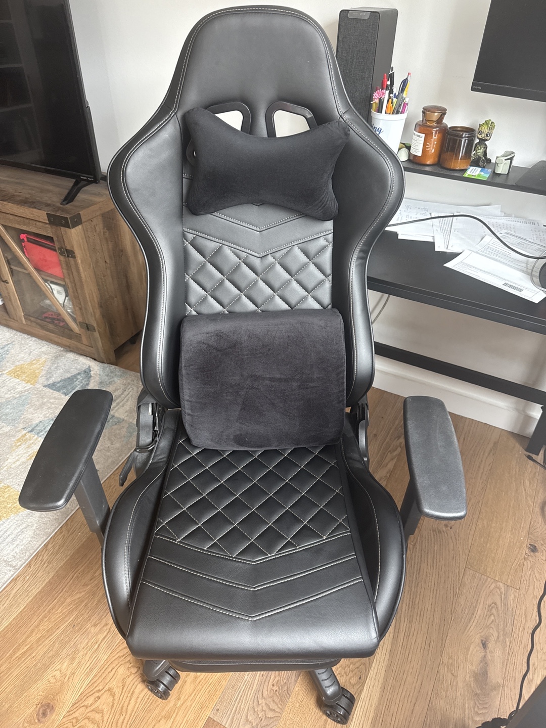 Gaming Chair with Lumbar and Neck Pillows