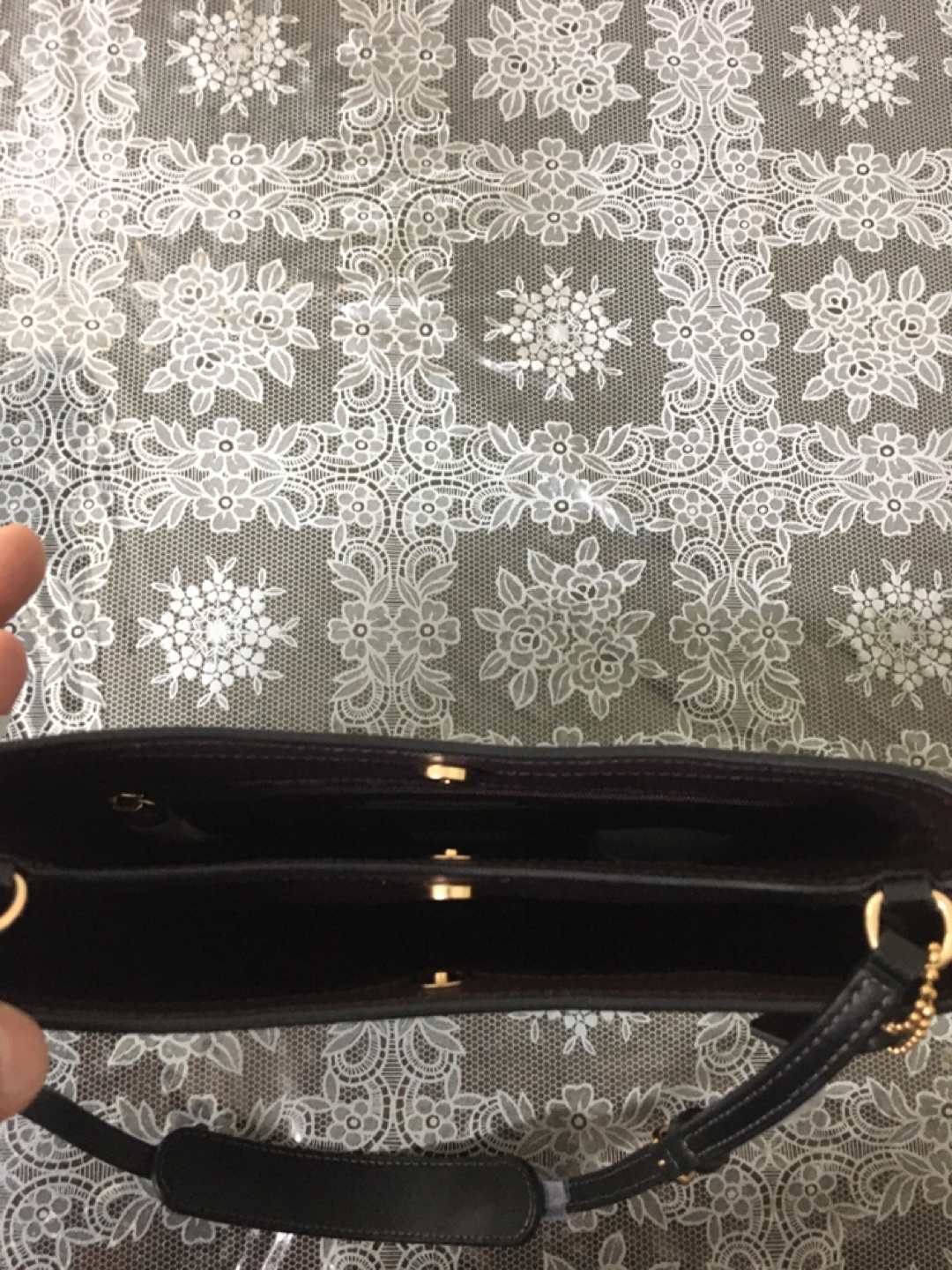 COACH WOMAN’S HANDBAG - photo 4