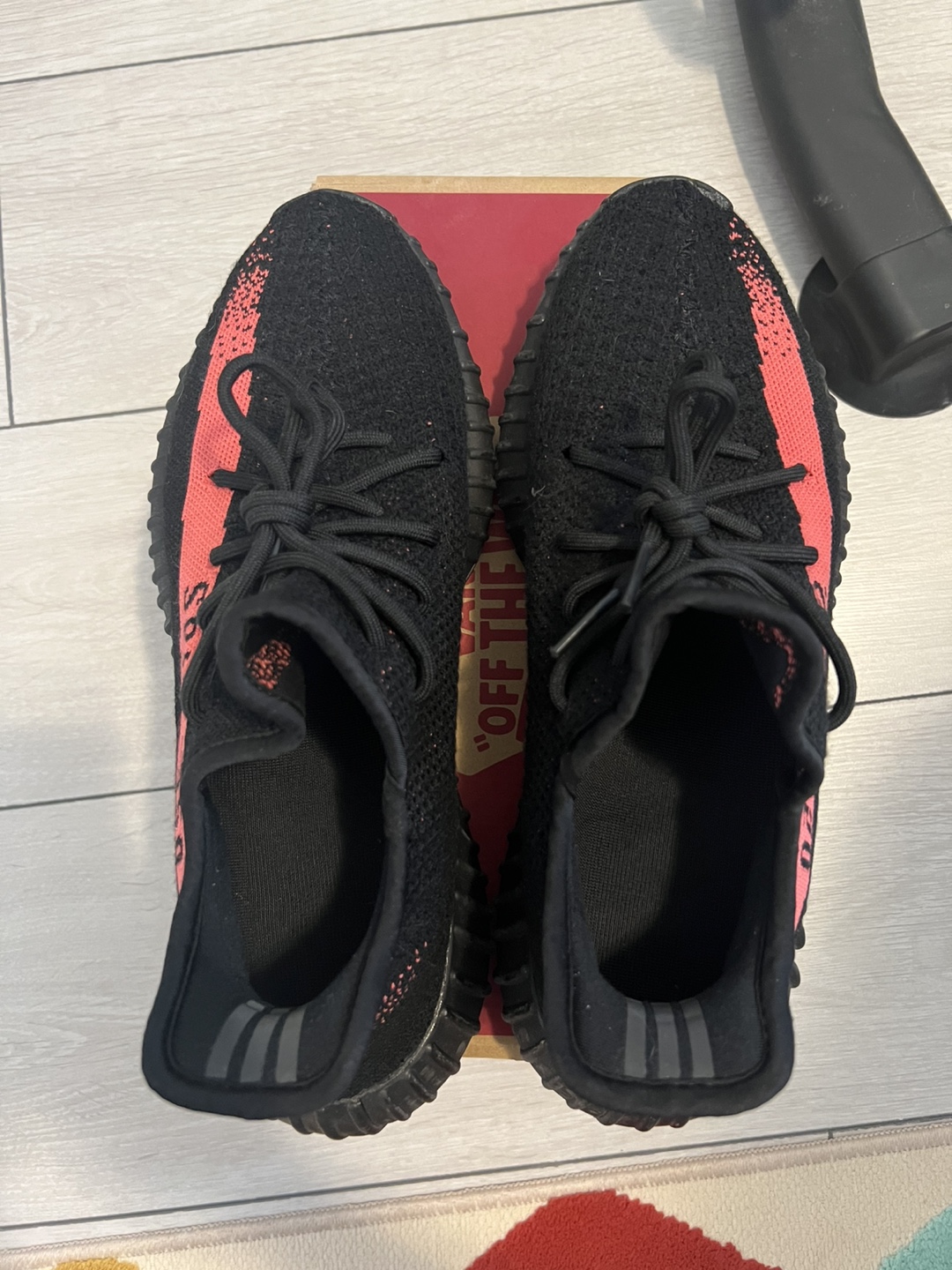Adidas Yeezy Boost 350 V2 Core Black Red - photo 4