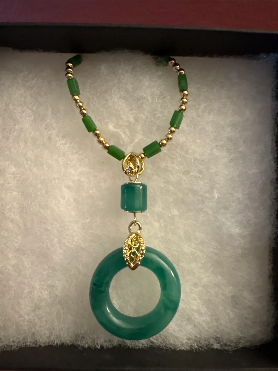Green jade Pendant Necklace image indicator(2)