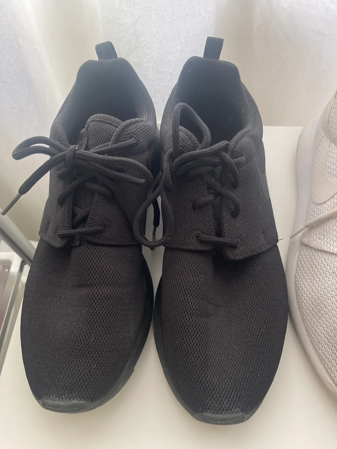 Assorted Athletic Shoes image indicator(2)