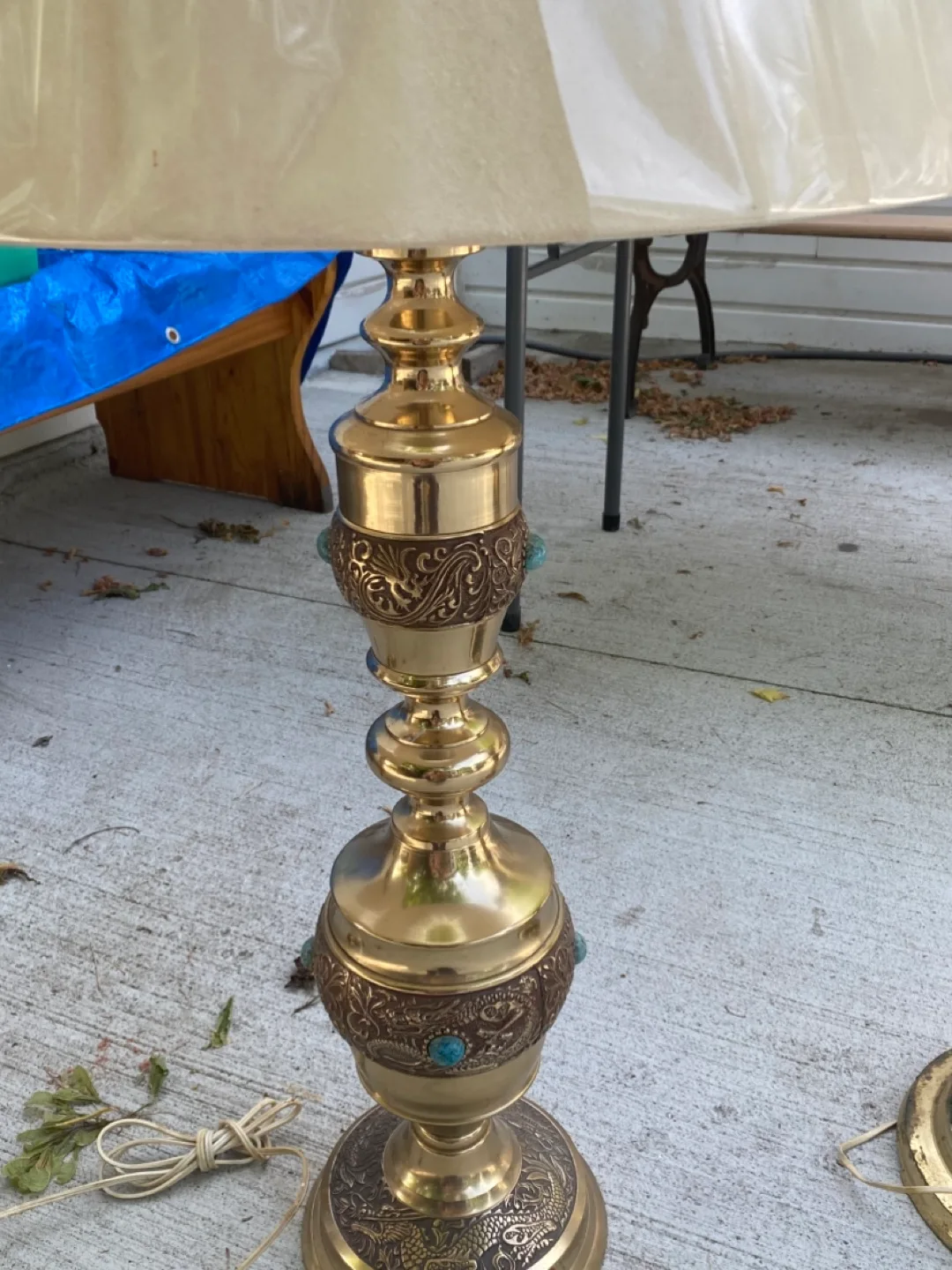 Pair of Vintage Brass Lamps image indicator(4)