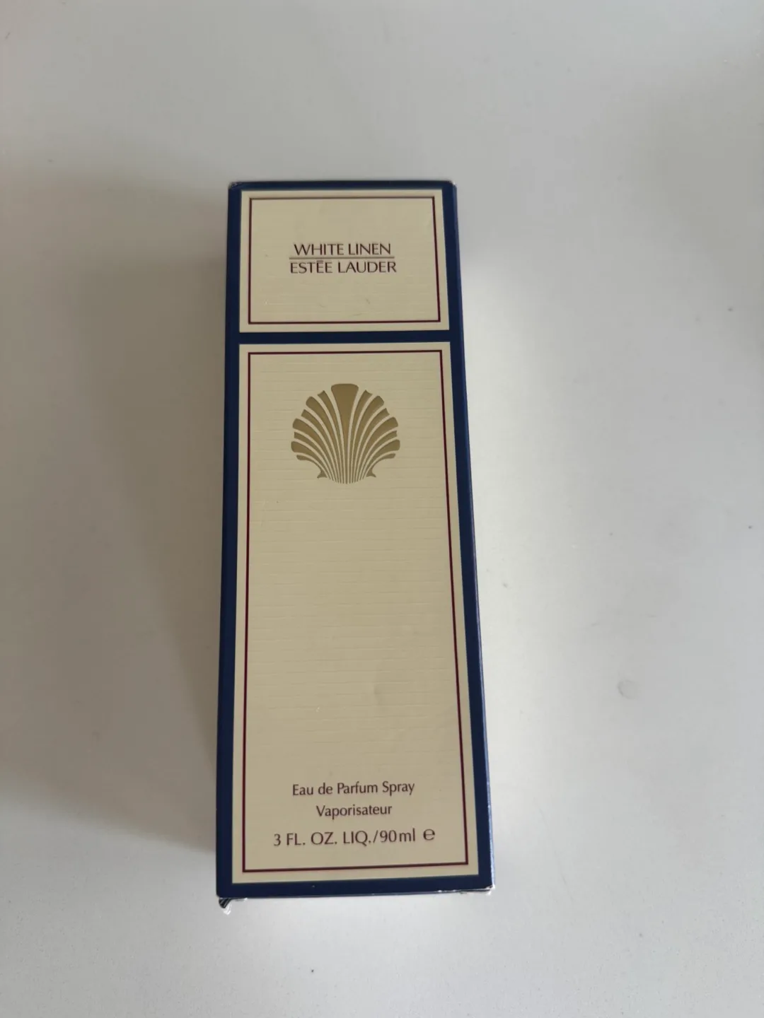 Estée Lauder White Linen Eau de Parfum thumbnail