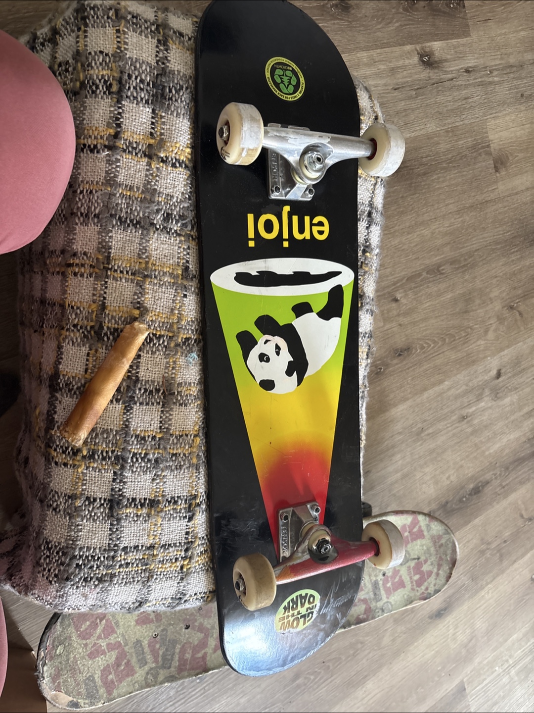 Enjoi Skateboard want gone today - photo 2