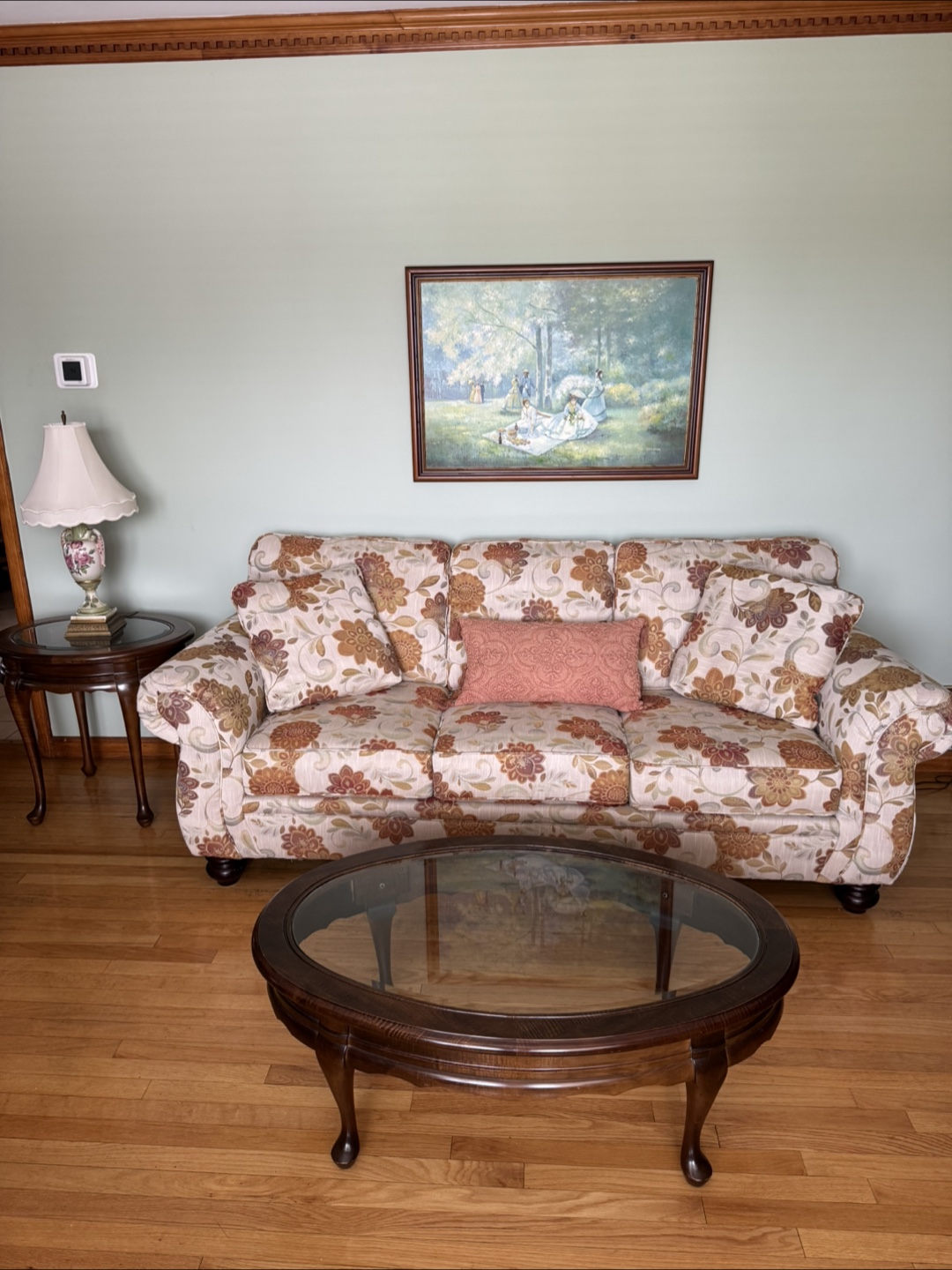 Couch/coffee table/end table