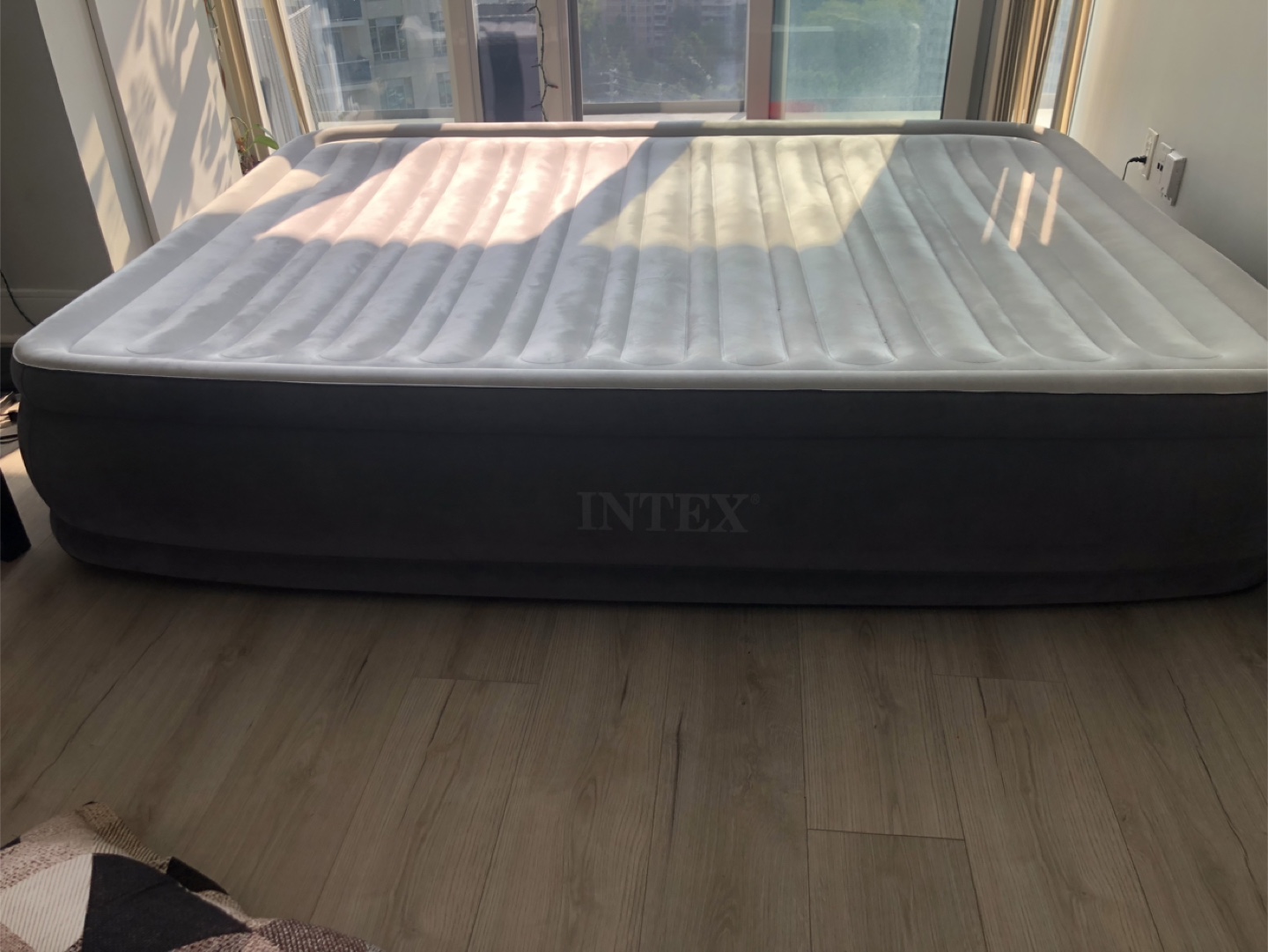 Inflatable Air Mattress - photo 2