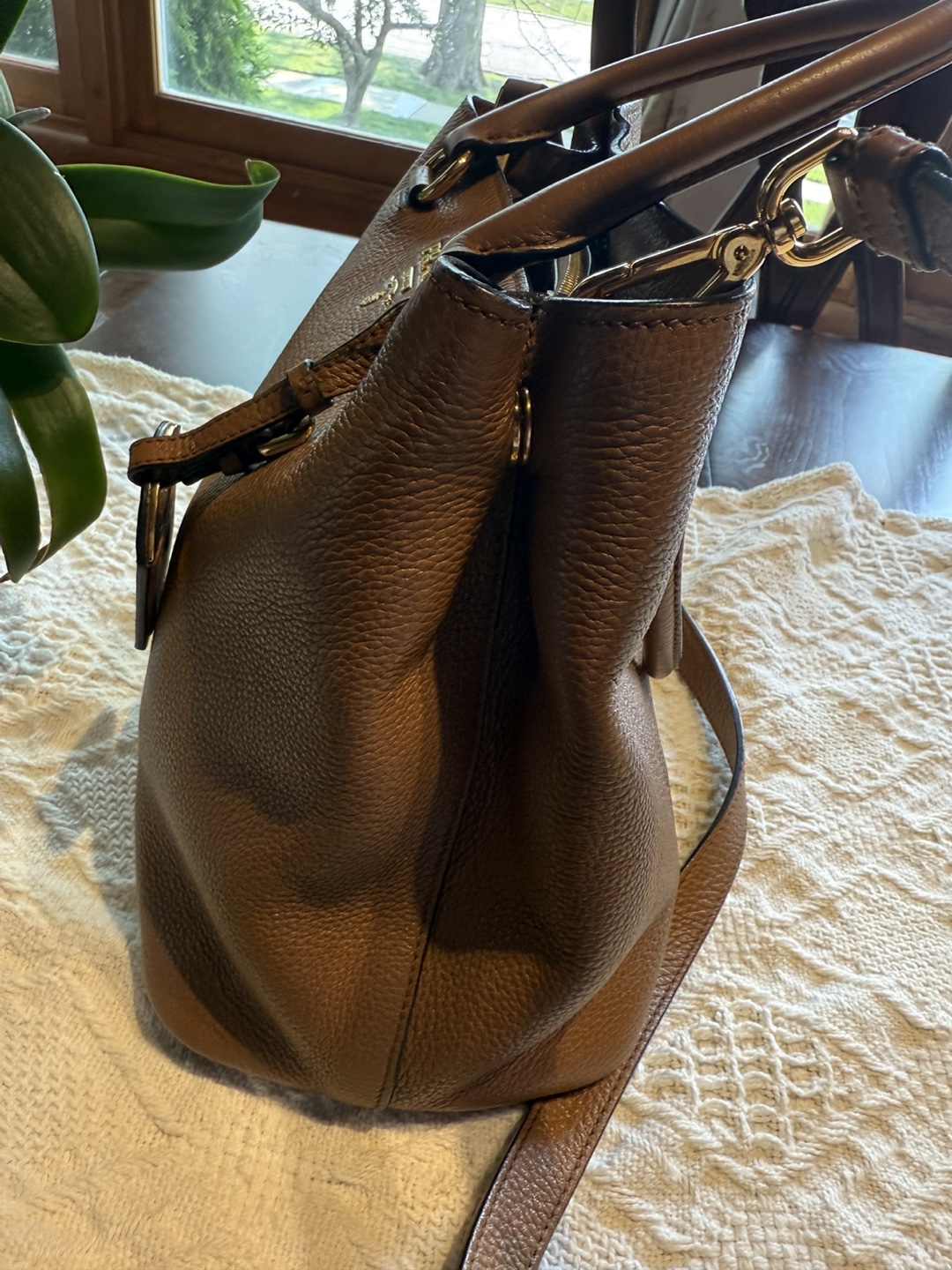 Prada Brown Leather Handbag - photo 2