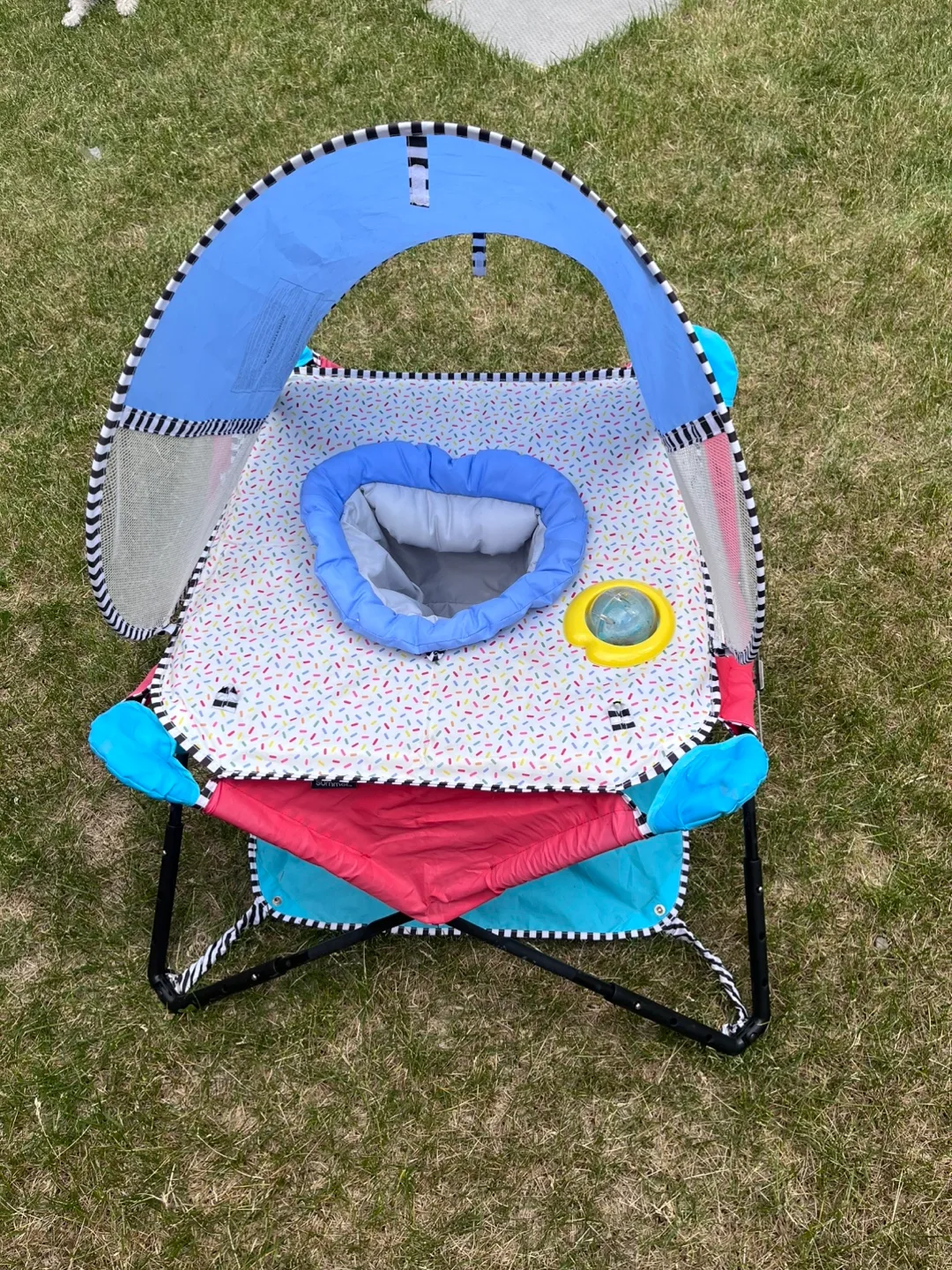 Summer jumper, portable center thumbnail