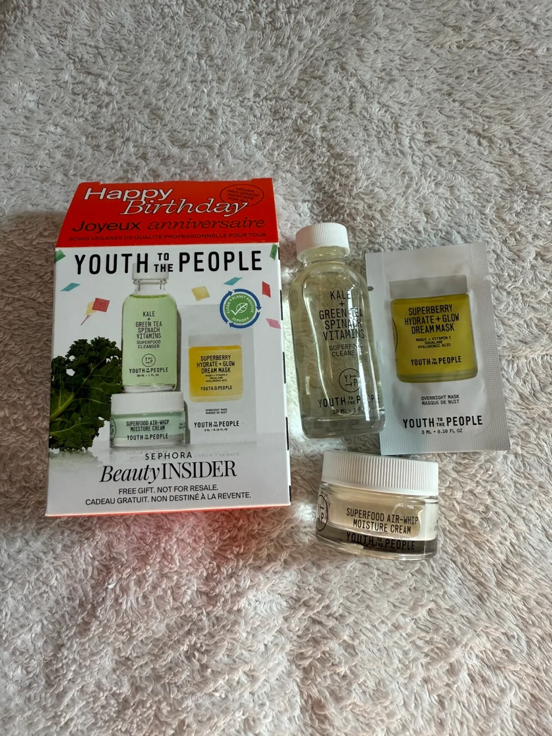 Youth to the People Skincare Set thumbnail