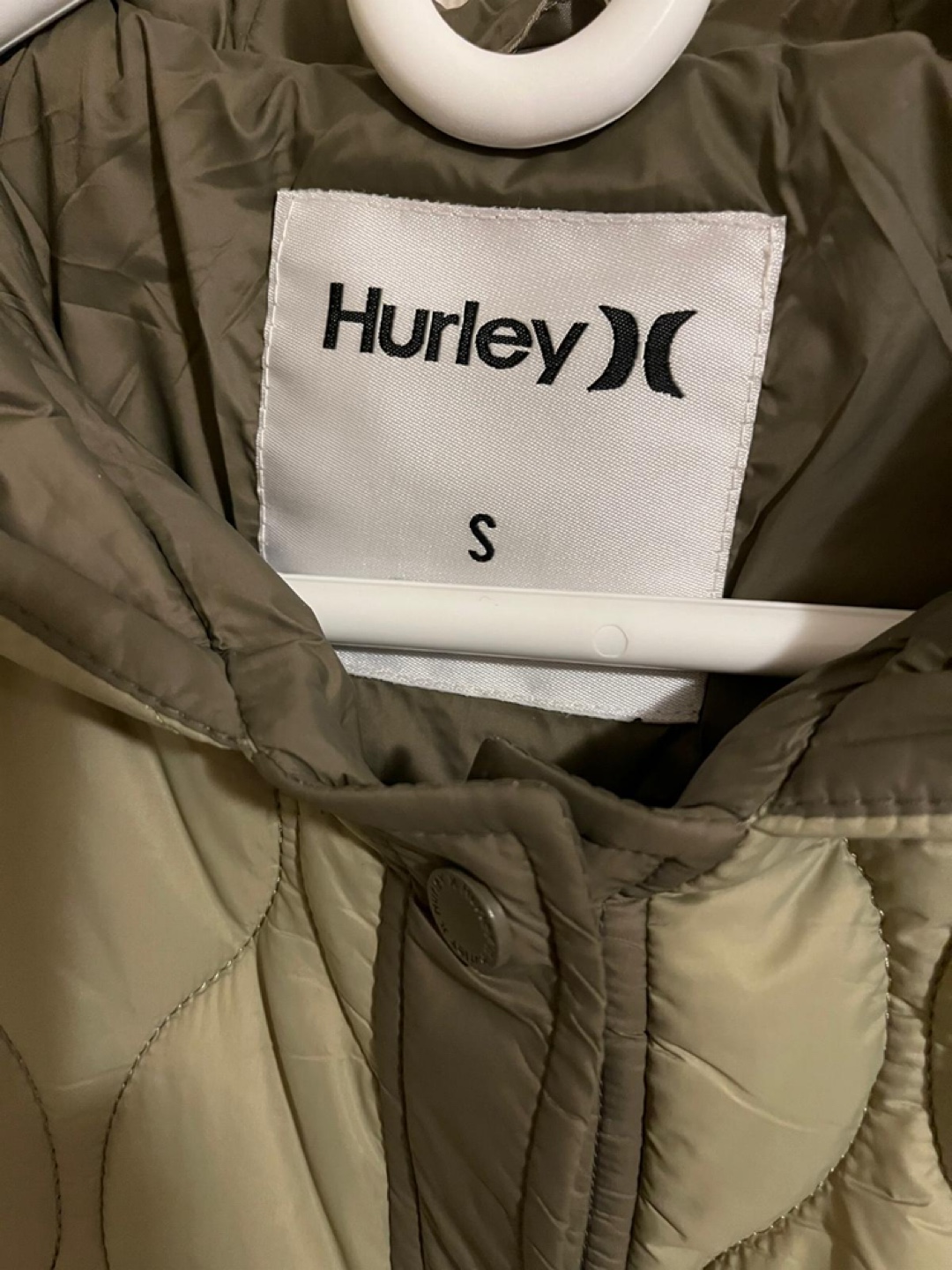 Hurley Quilted Jacket - Size Small - photo 2
