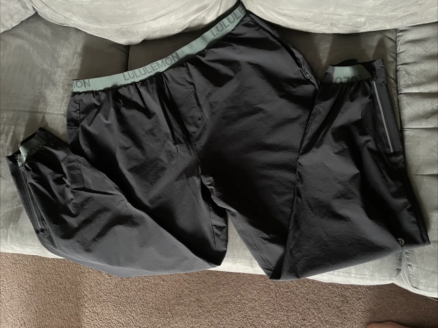 Men's Lululemon Athletic Pants - XXL thumbnail