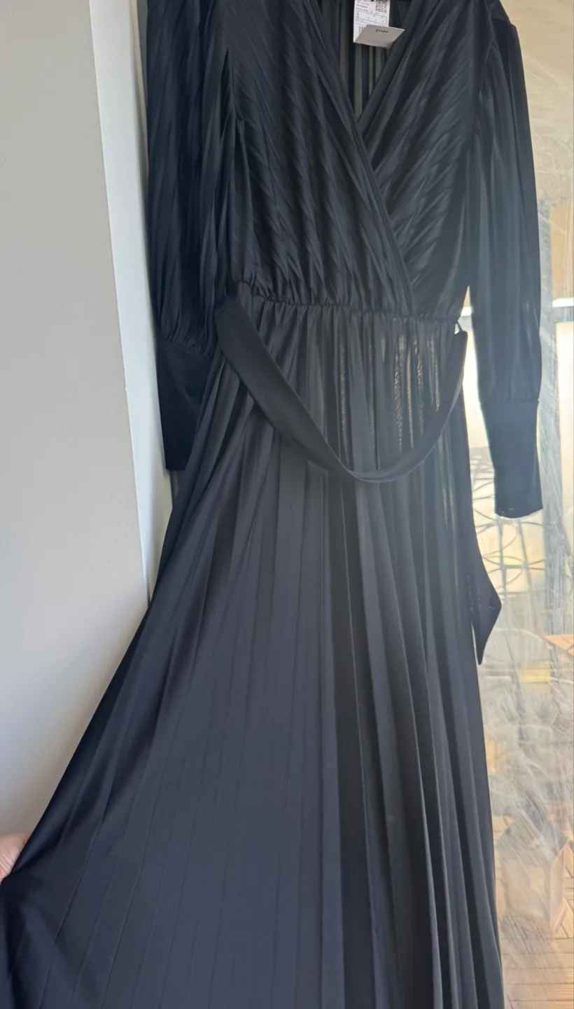 Black pleated dress thumbnail