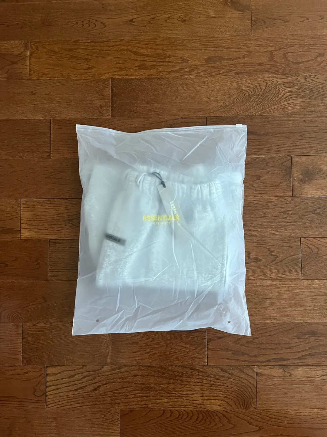 Light Heather Grey Essentials Shorts image indicator(8)