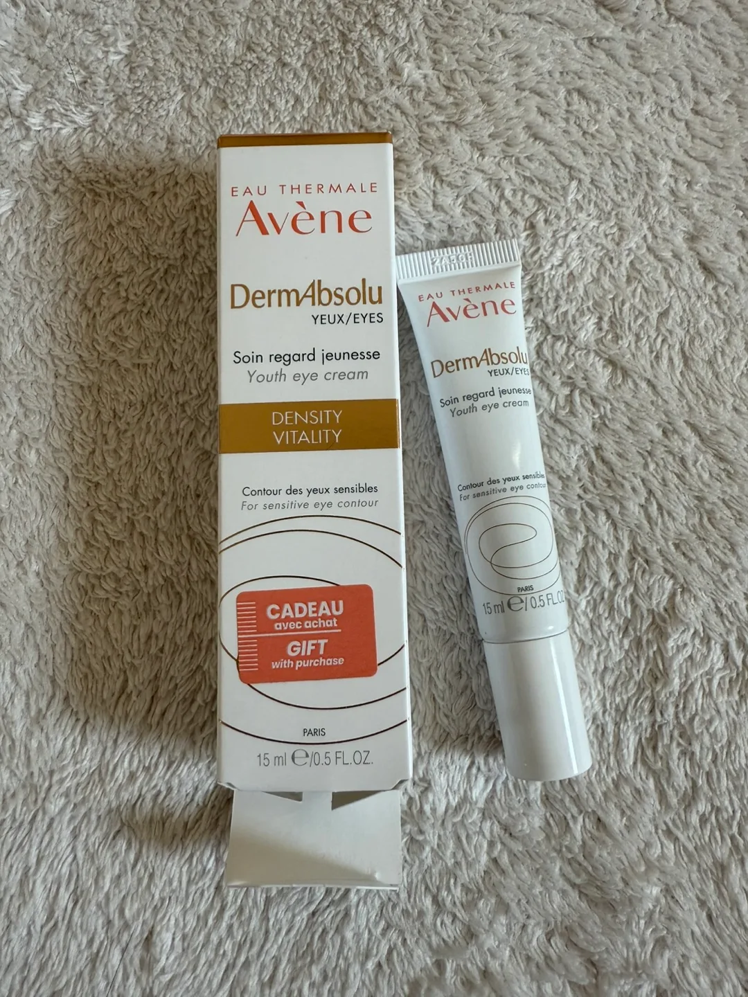 Avène DermAbsolu Eye Cream thumbnail
