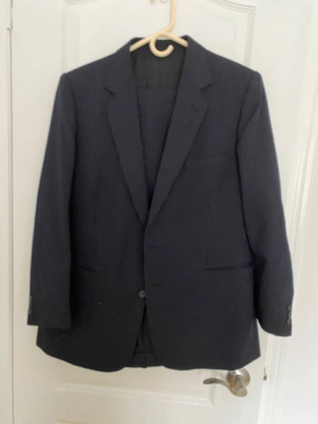 Men's Suit thumbnail