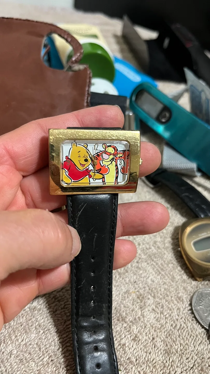 Vintage Winnie the Pooh Watch image indicator(3)