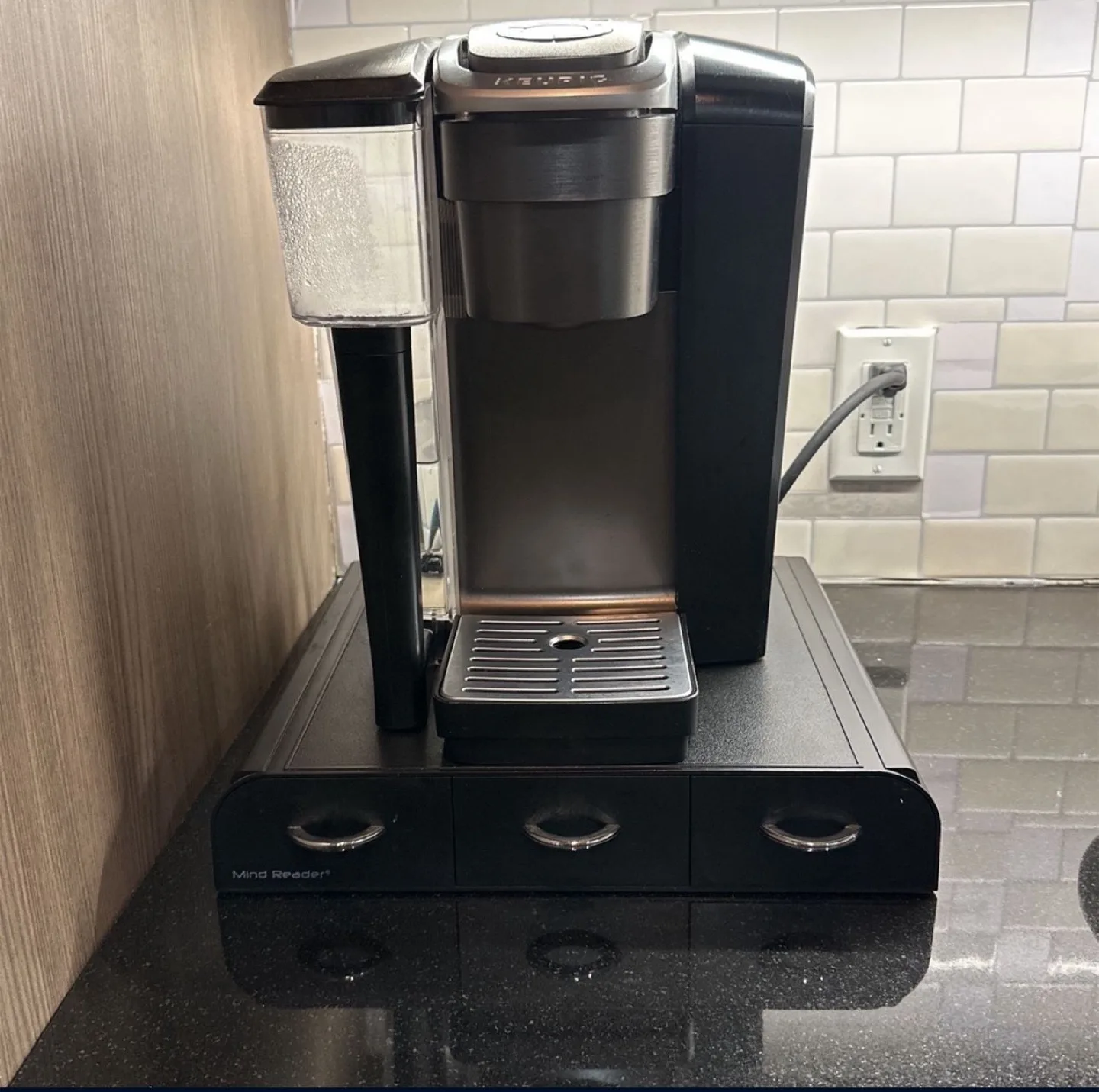 Keurig Coffee Maker with Drawer Organizer thumbnail