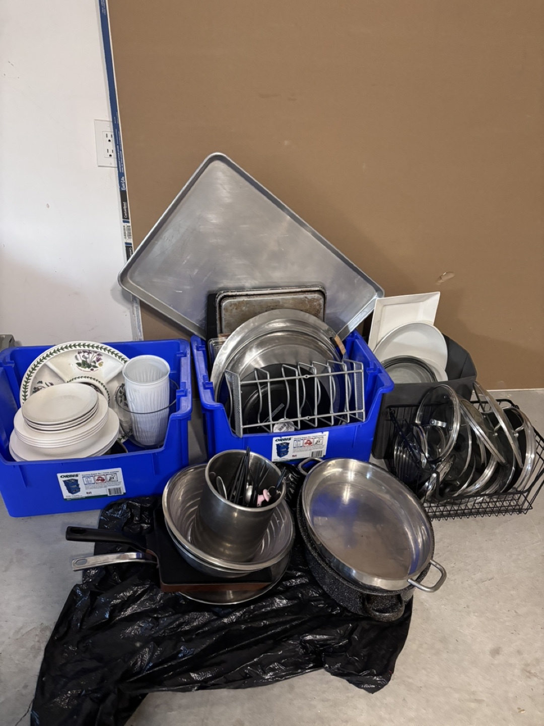 Sell all Kitchen and Dining Assortment - photo 2