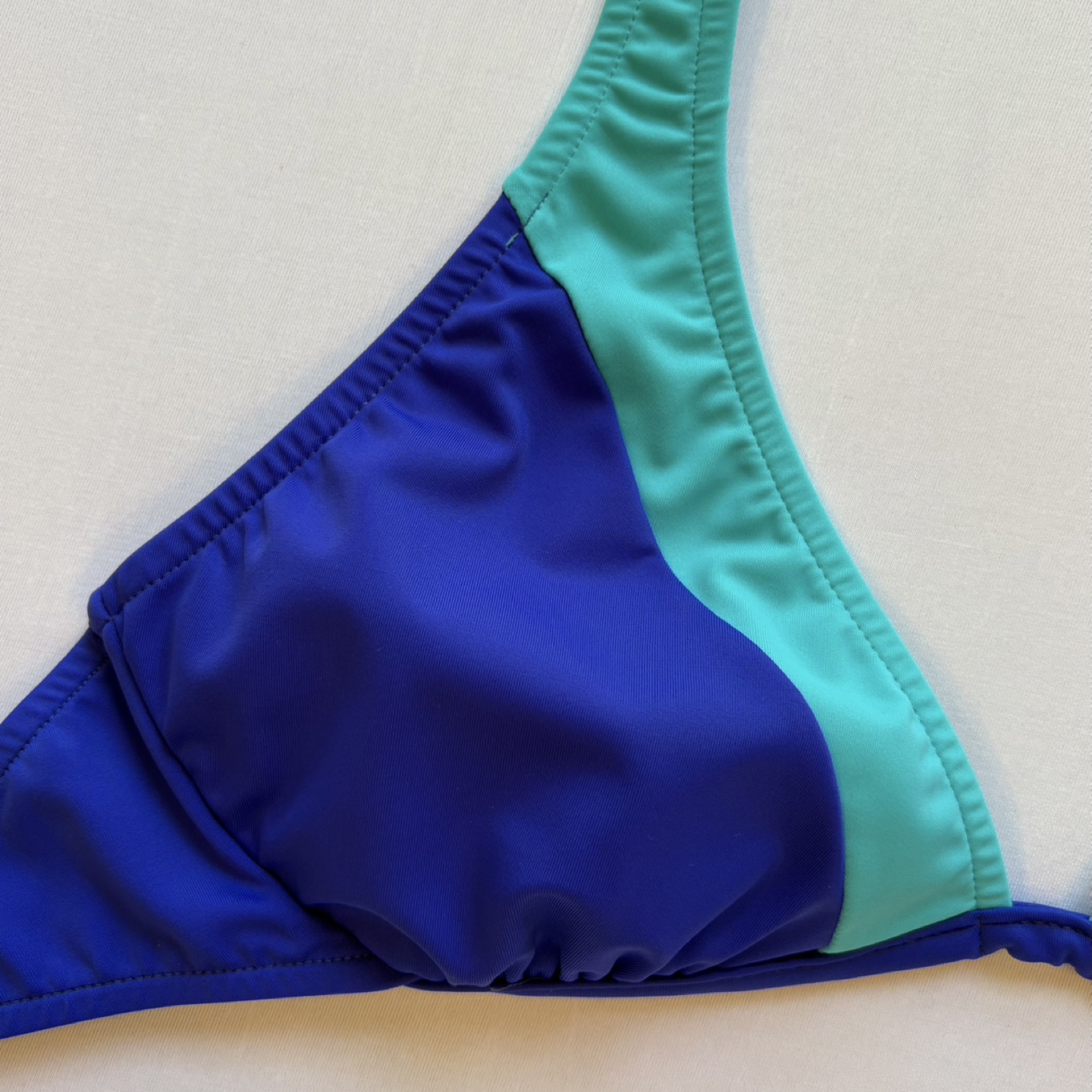 VENUS Blue Turquoise Colorblock Halter Bikini Swim Top Sz 36C - photo 2