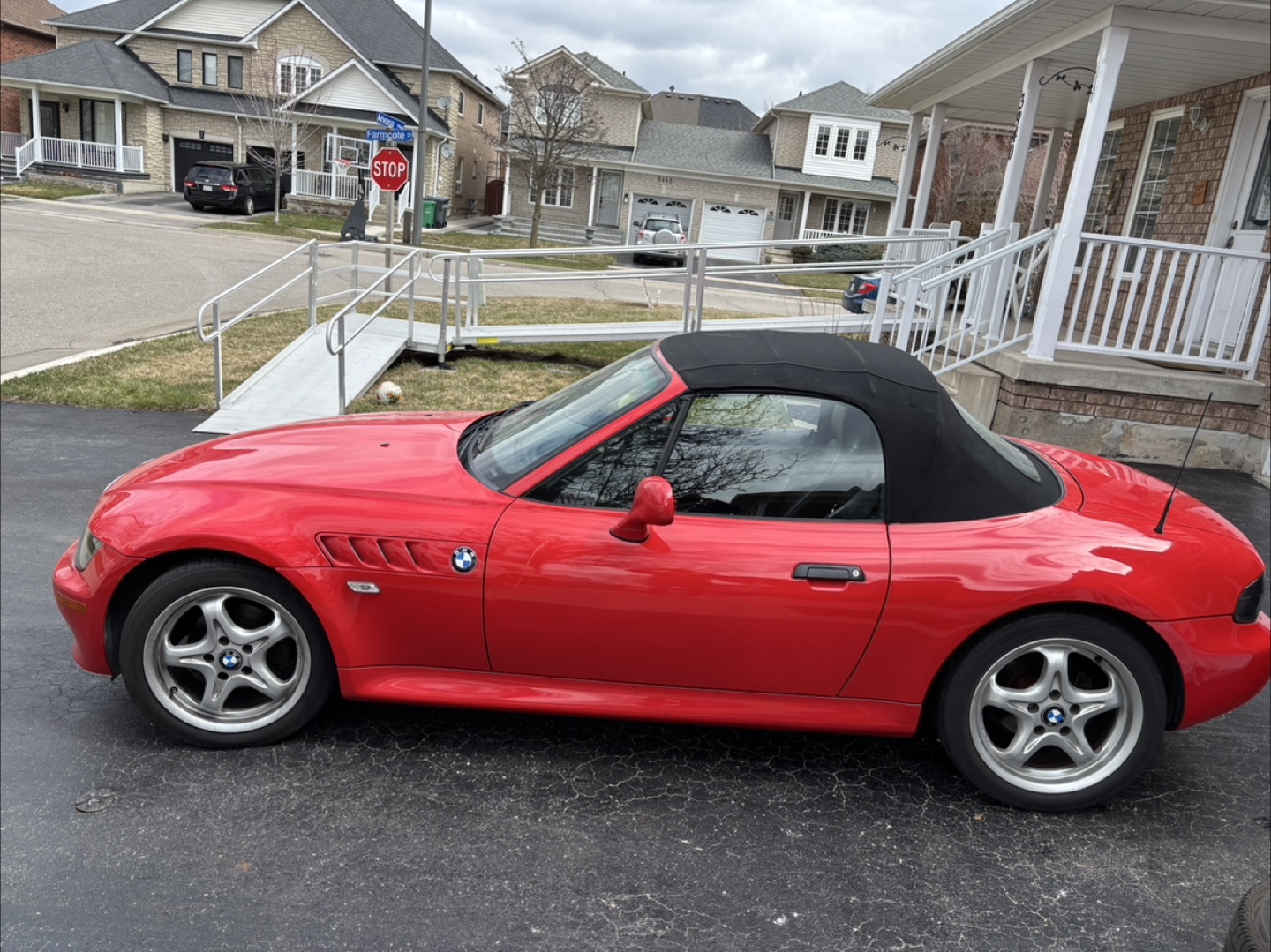 Red BMW Convertible - photo 5