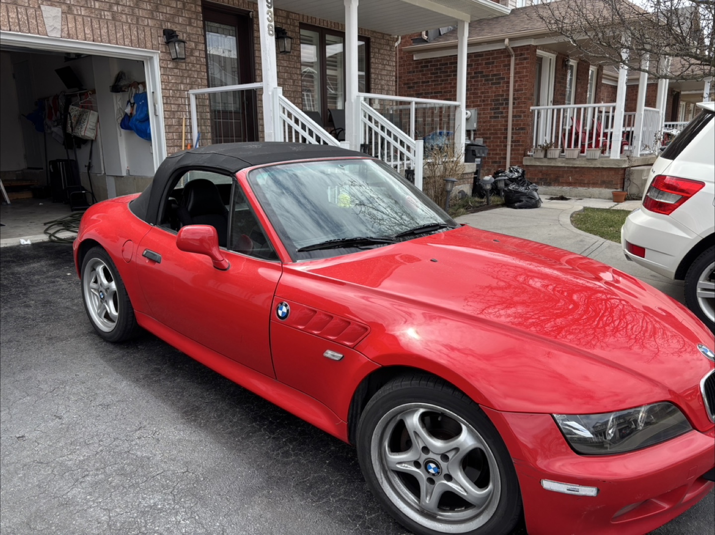 Red BMW Convertible - photo 3