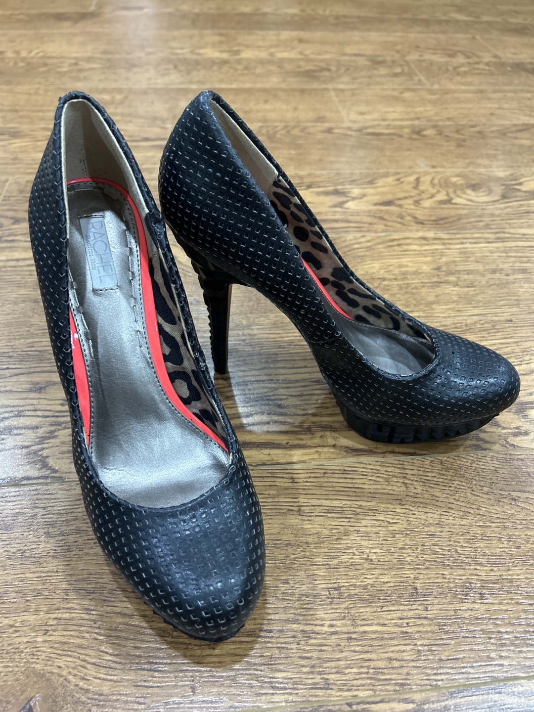RACHEL ROY Black Heels