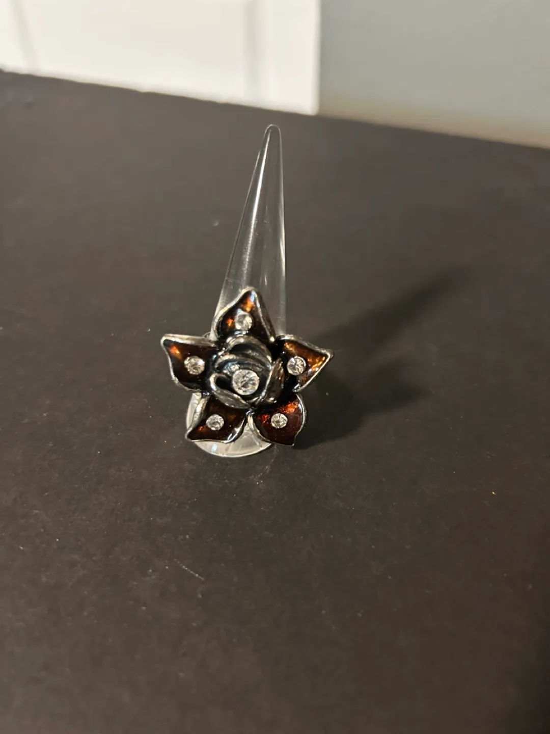 Variety Of Adjustable Rings image indicator(4)