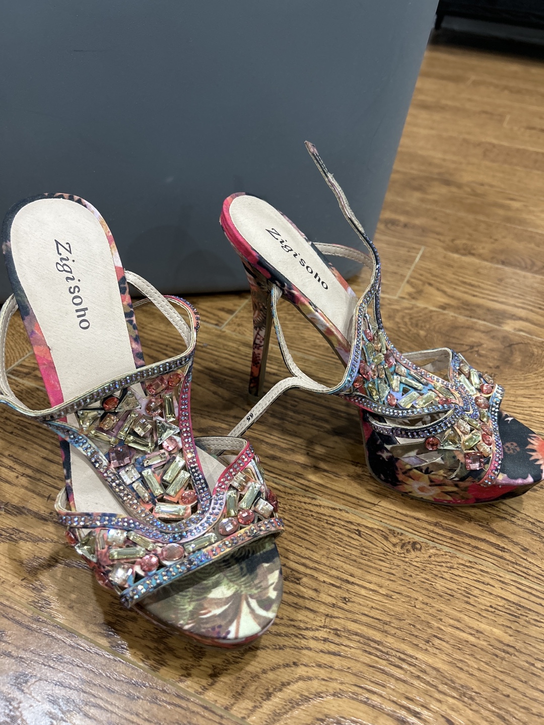 Zigi Soho Heels