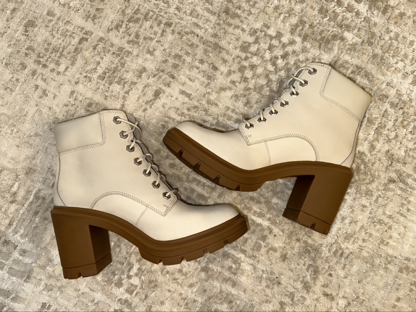 Women's Ivory Lace-Up Boots - photo 5