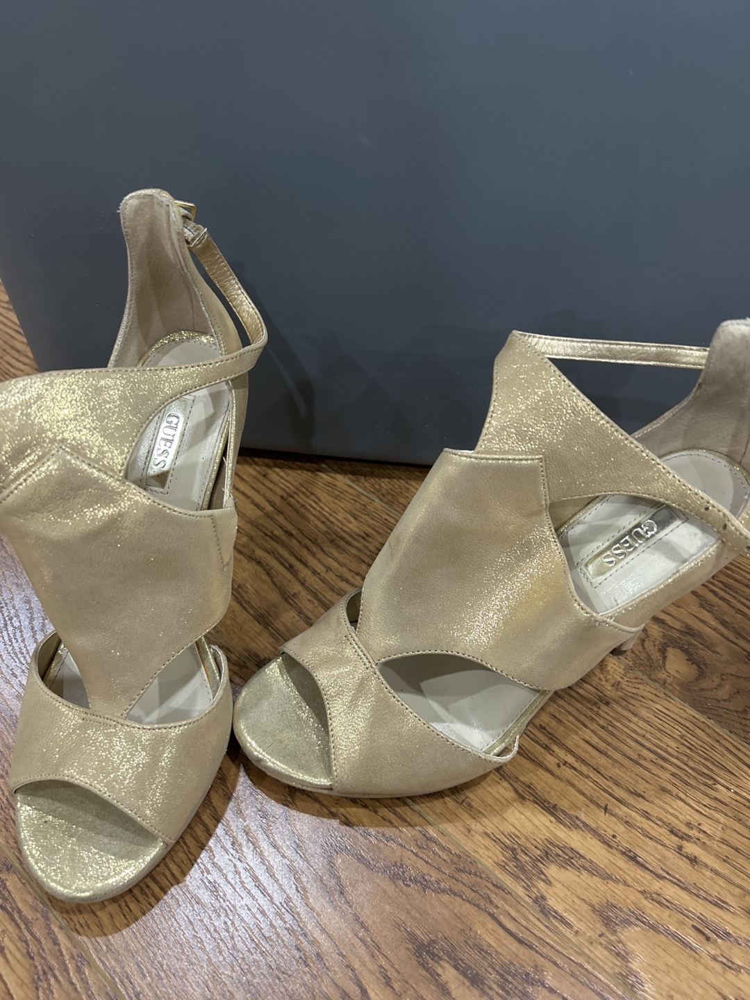 GUESS Metallic Gold Heels - photo 2