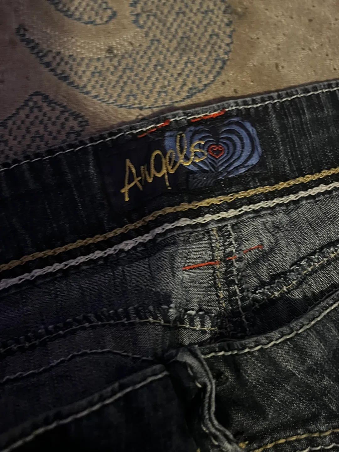 Angel’s jeans size 36 image indicator(3)