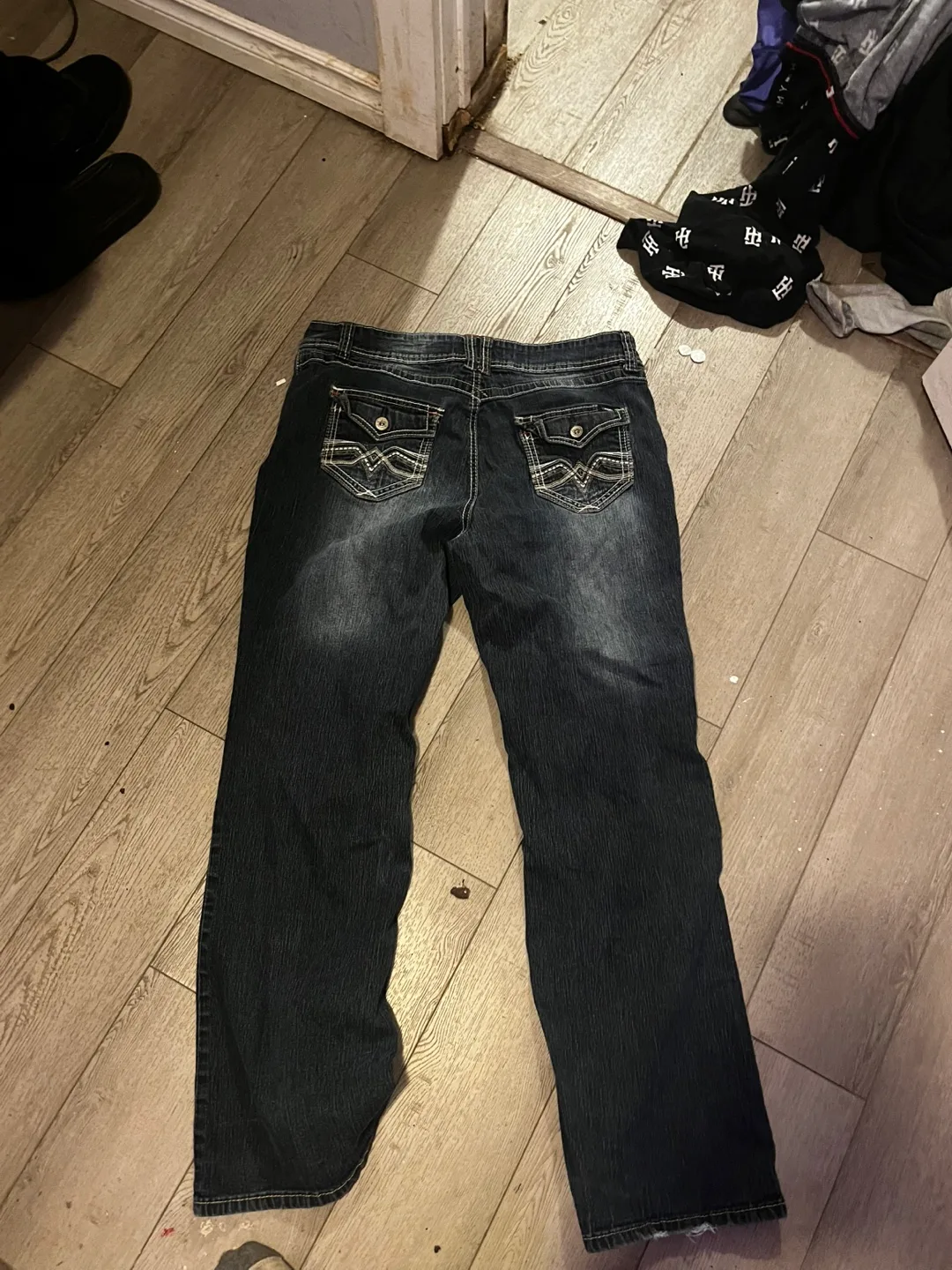 Angel’s jeans size 36 image indicator(2)