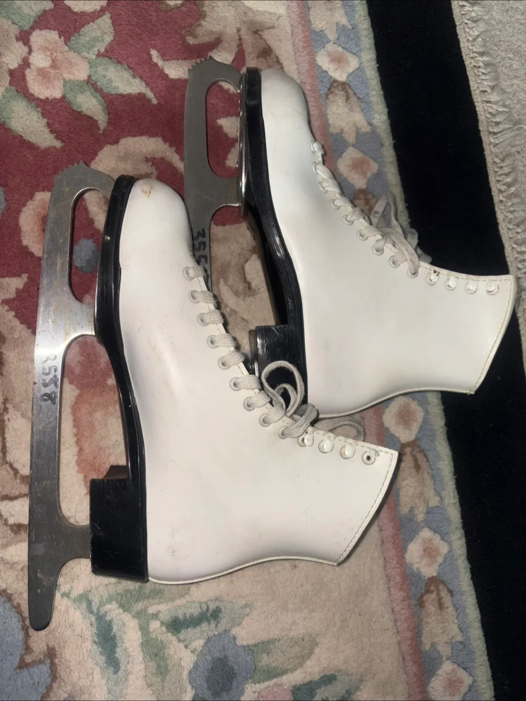 White figure skates thumbnail