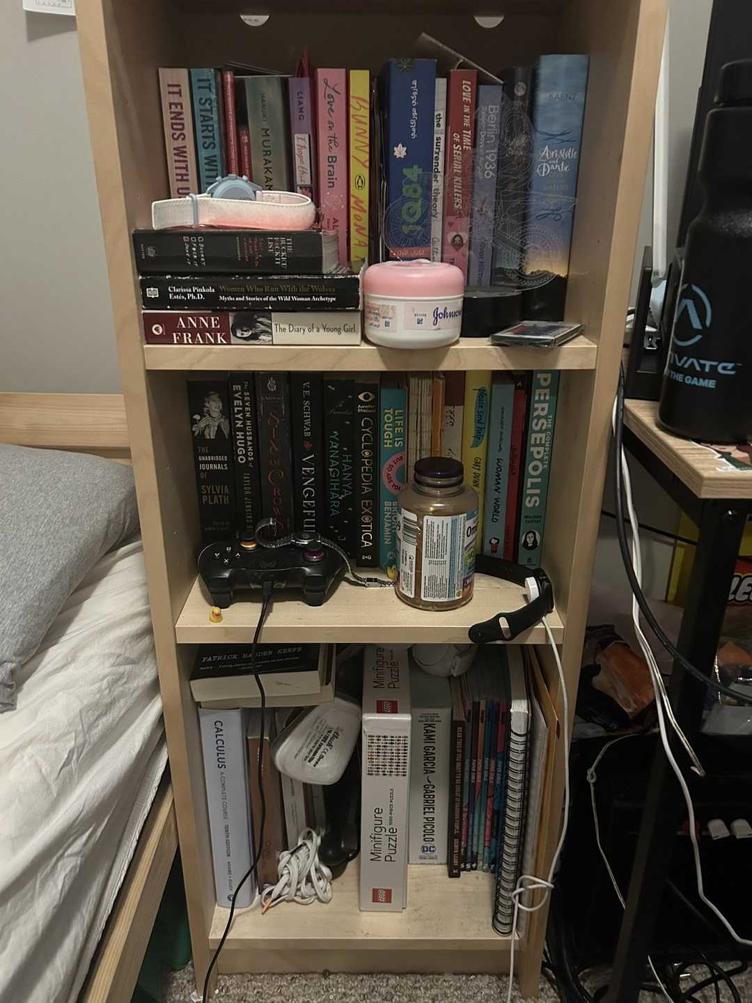 drawer and bookshelf - photo 4