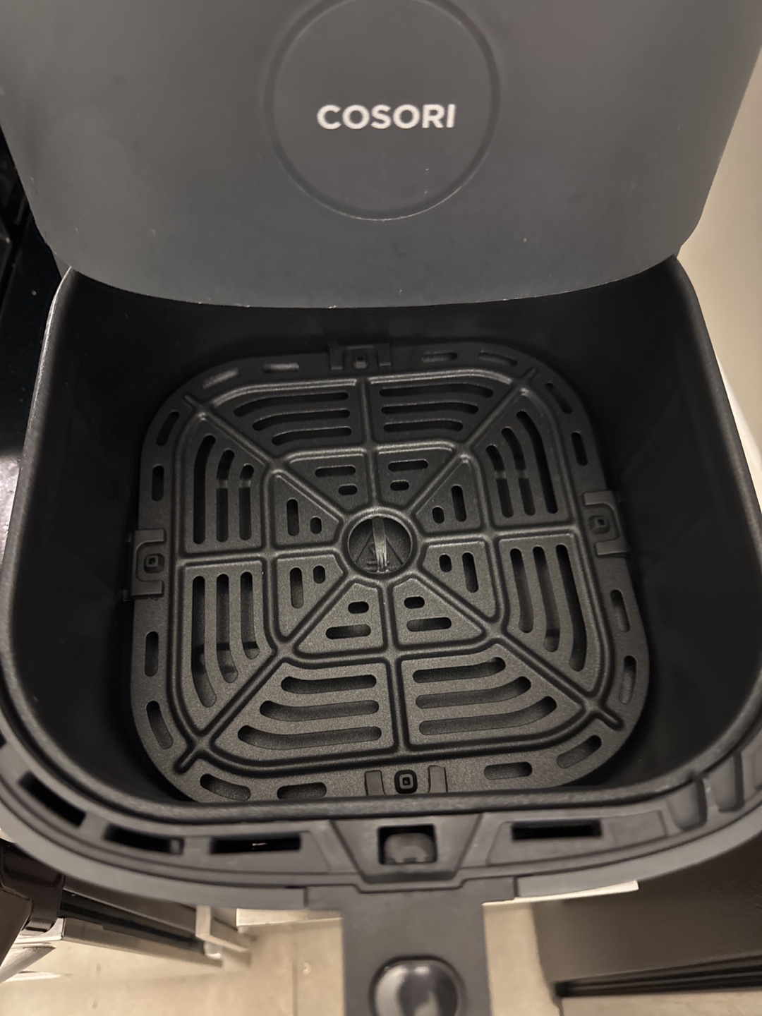 Cosori Air Fryer - photo 2