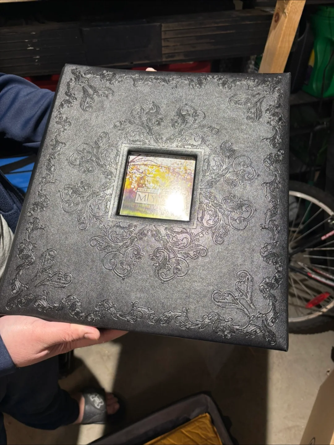 Photo Album – Holds 500 Photos (4x6 size) thumbnail