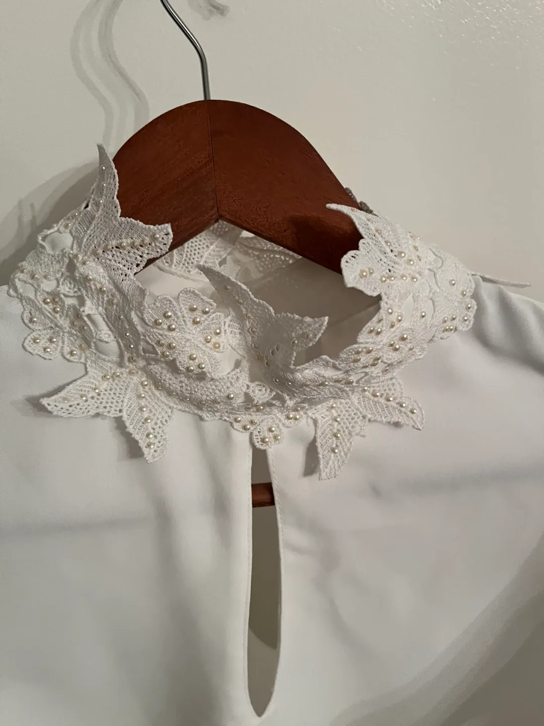 Zara White Lace Collar Blouse image indicator(3)