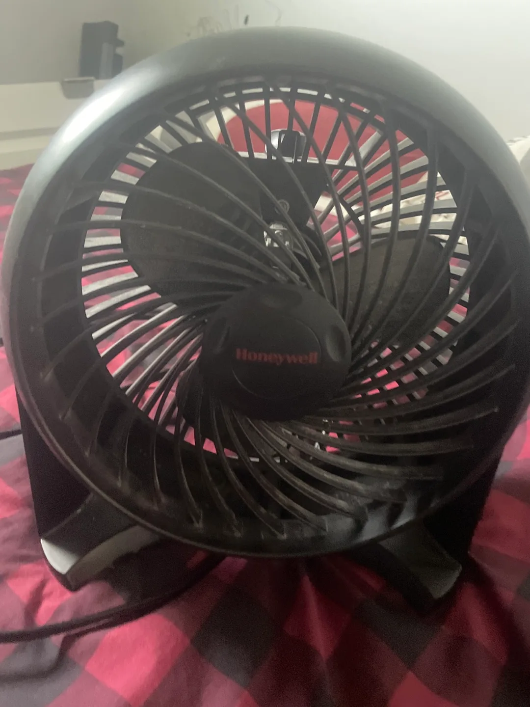 Honeywell Black Fan thumbnail